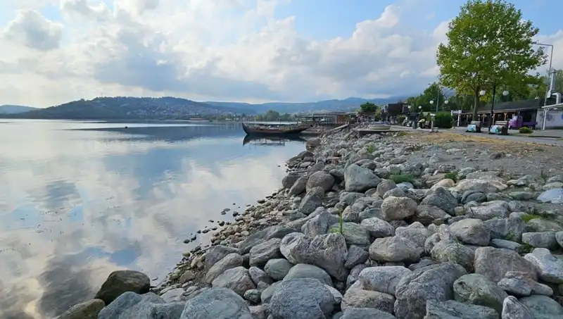 Sapanca Gölü’nde Su Seviyesindeki Düşüş, Doğayı Tehdit Ediyor!