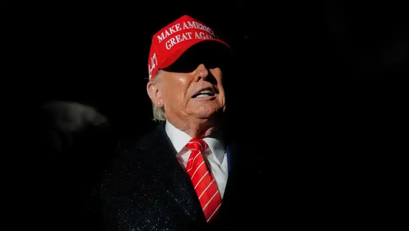 Yüksek Mahkeme'den Trump’a Göçmen Politikasında Önemli Yetki İzni