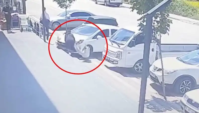 Yalova'da Şok: Lise Öğrencisi Aracın Altında Kaldı!