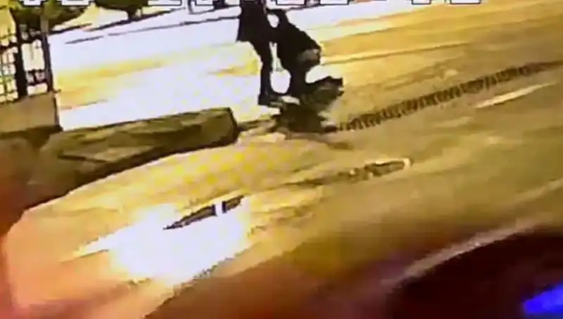 Sokak Ortasında Şok! Sahte Alkol Yüzünden Bir Can Daha Gitti