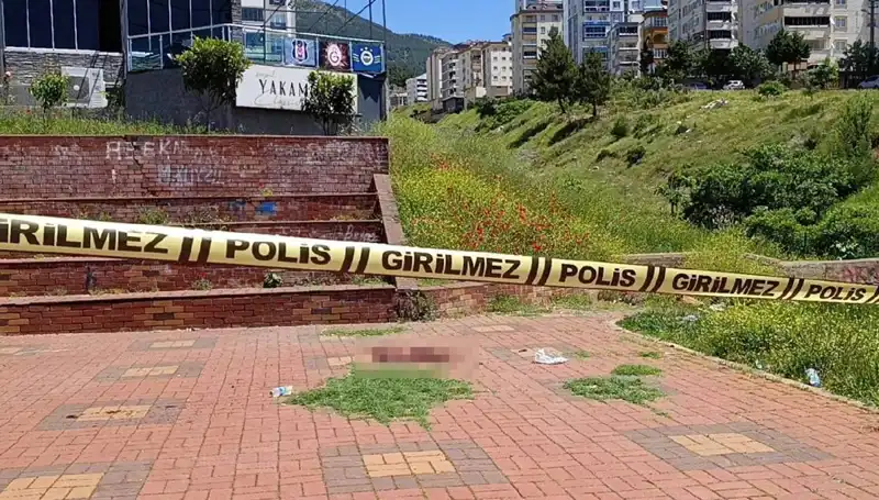 Kahramanmaraş’ta Bıçaklı Kavga: Bir Kişi Ağır Yaralandı