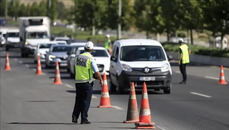 Tüneli Kapatıp Konvoyla Yolu Kestiler: Protestolar ve Eylemler Devam Ediyor