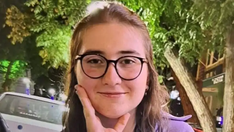 Çanakkale'de Kaybolan Lise Öğrencisi Ayşegül'ü Arama Çalışmaları Hız Kazandı
